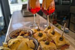 Bar-a-Besozzo-Sweeties-Colazione-Aperitivi-Pranzo-veloce-Pasticceria-Pane-a-Besozzo-Pizza-Tavola-fredda-Ice-Coffe